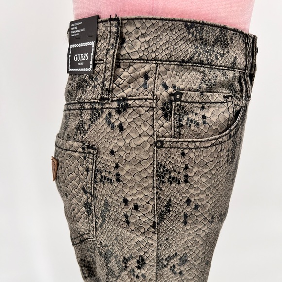 NWT Guess High Rise Skinny Pants - Picture 6 of 10